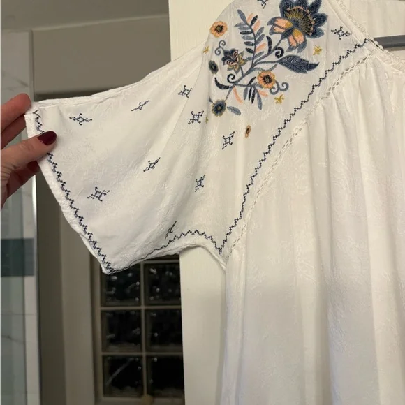 Knox Rose Boho Short Sleeve Embroidered White Blouse - Picture 10 of 16